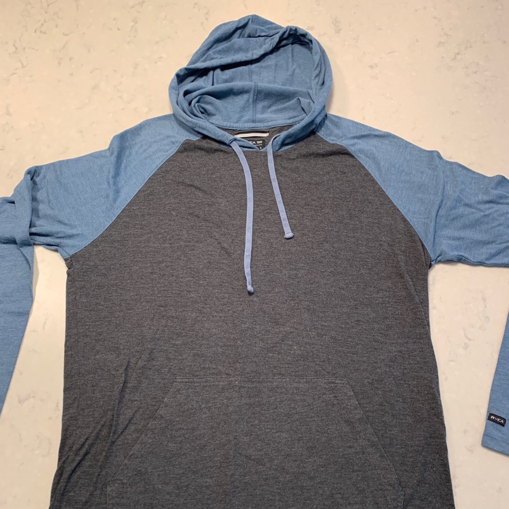 RVCA light cotton hoodie with pocket- Mens L